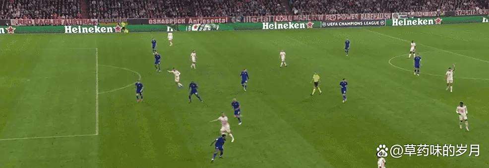 熊猫体育-包含重要助攻引发热议！，凯恩在皇家马德里比赛中晋级下一阶段全场沸腾不已的词条