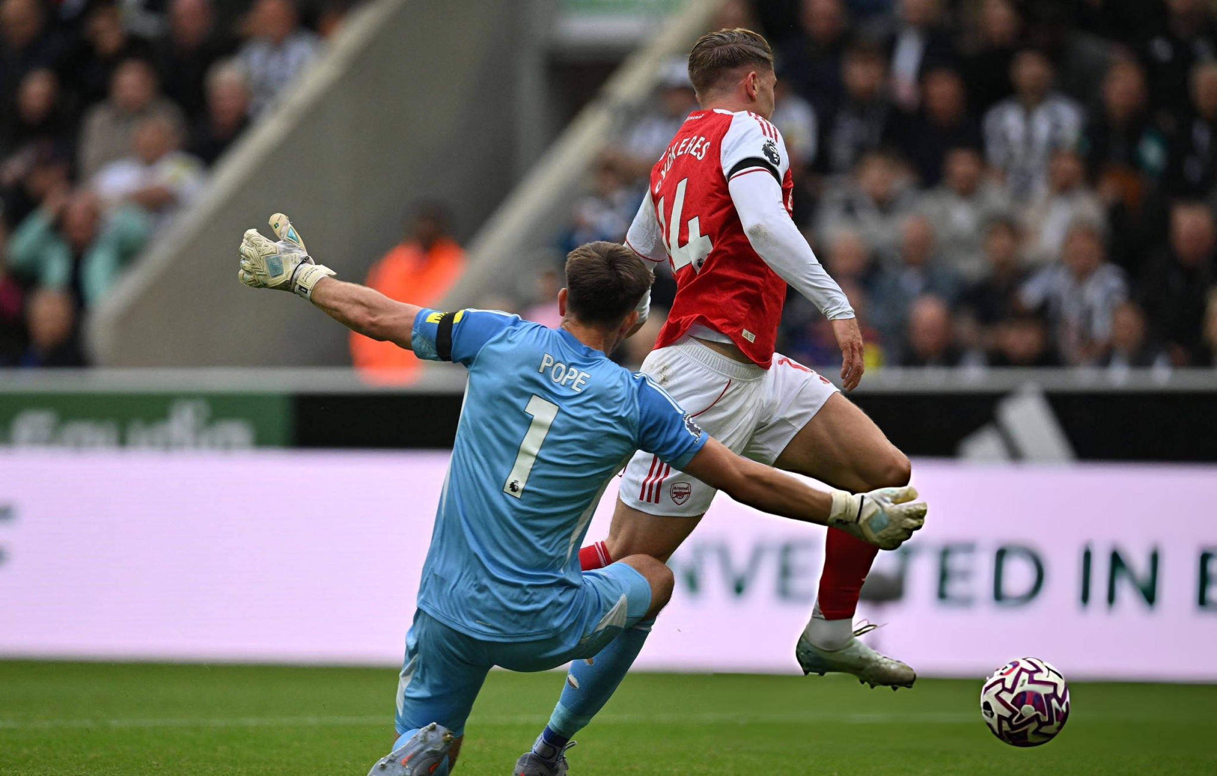 PANDA- c罗在阿森纳踢过球吗